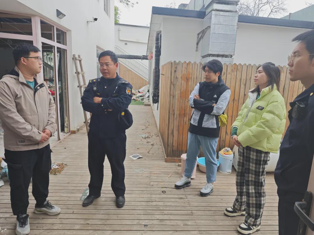 周末不停歇 体育馆路街道召开接诉即办重点诉求调度会(图8)