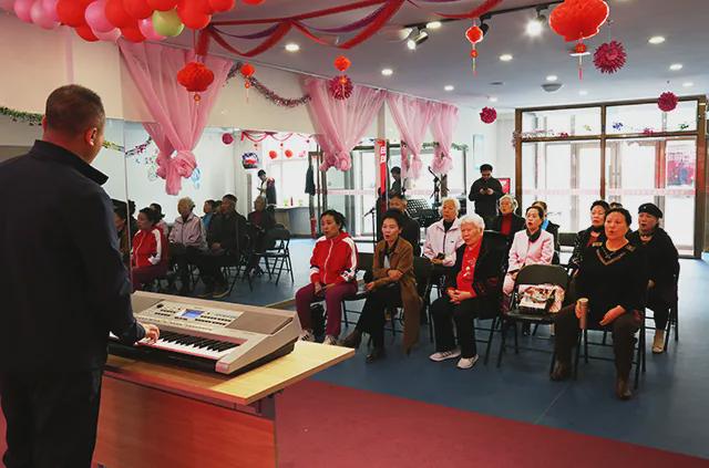 白城市文化馆举办“文化进社区”声乐公益培训班(四)(图4)