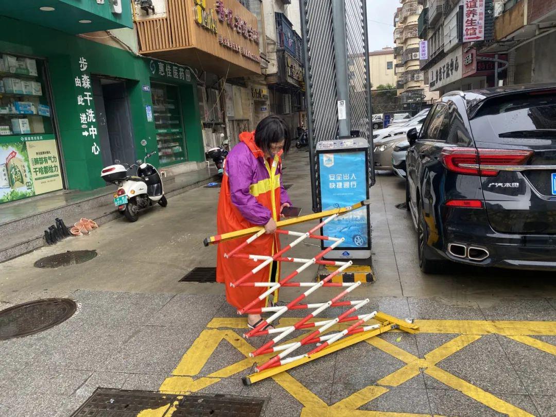 【防台防汛】直面风雨,上下齐心,中埔社区在行动!(图2)