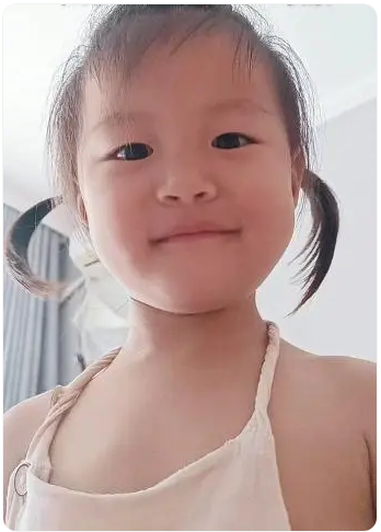 运城2岁半女童家门口走失,家人在外地打工,由奶奶照顾(图2)