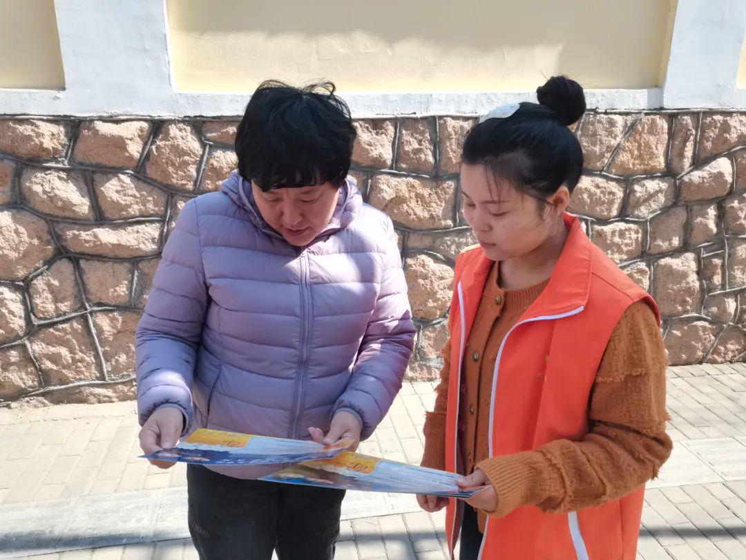 【反诈宣传】江苏路街道大学路社区开展反诈宣传活动(图1)