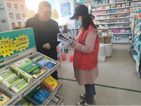 合水中路社区开展移风易俗树新风主题宣传活动(图1)